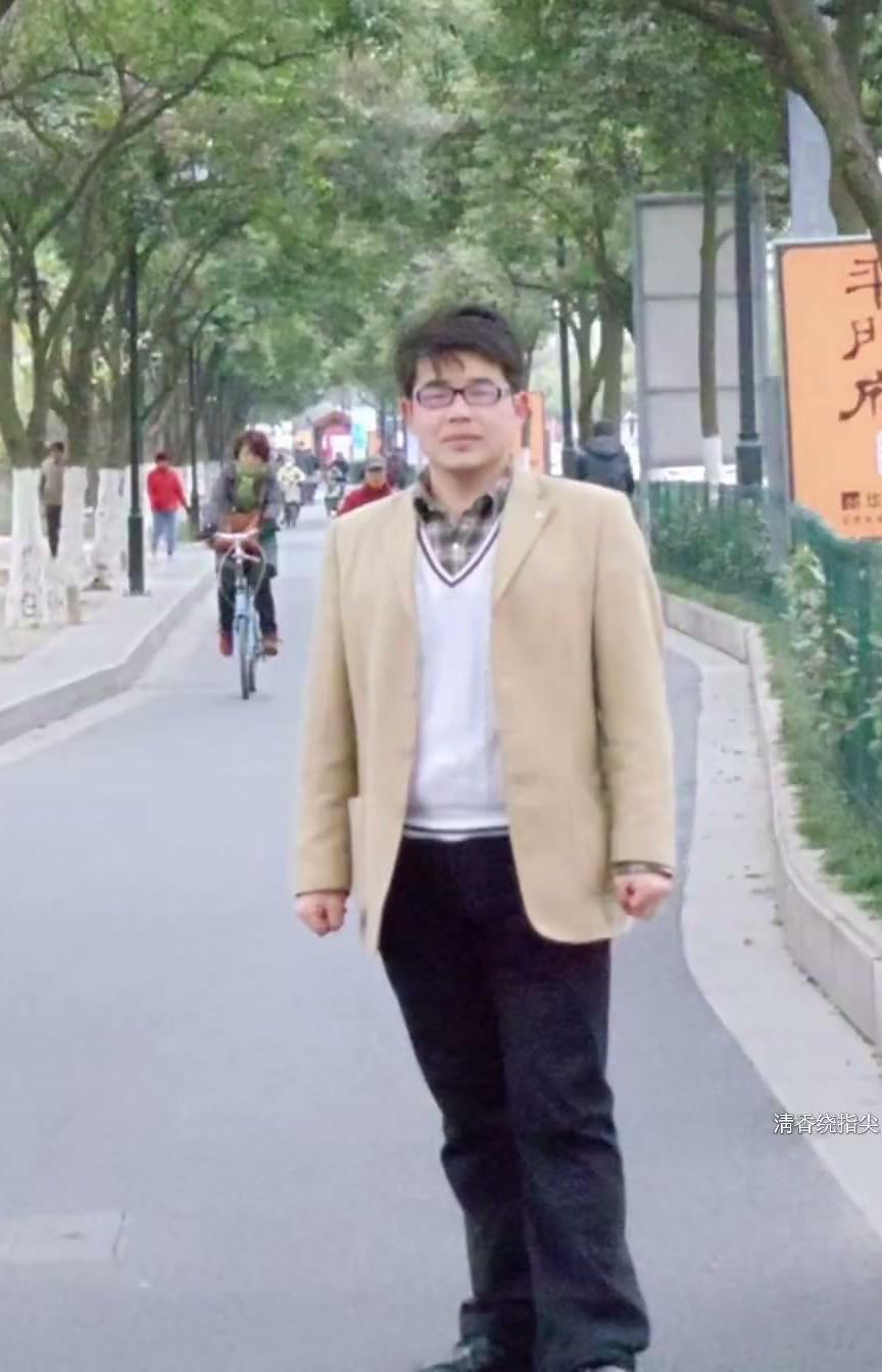 Master Rain during his PhD years